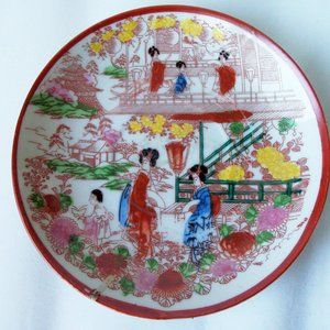 Antique porcelain saucer. Japan (#EV343)